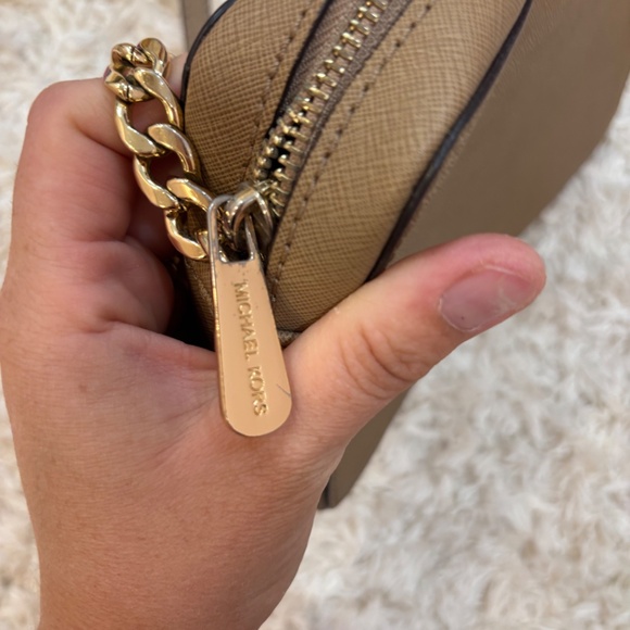 MICHAEL KORS JETSET CROSSBODY HANDBAG - Picture 7 of 9